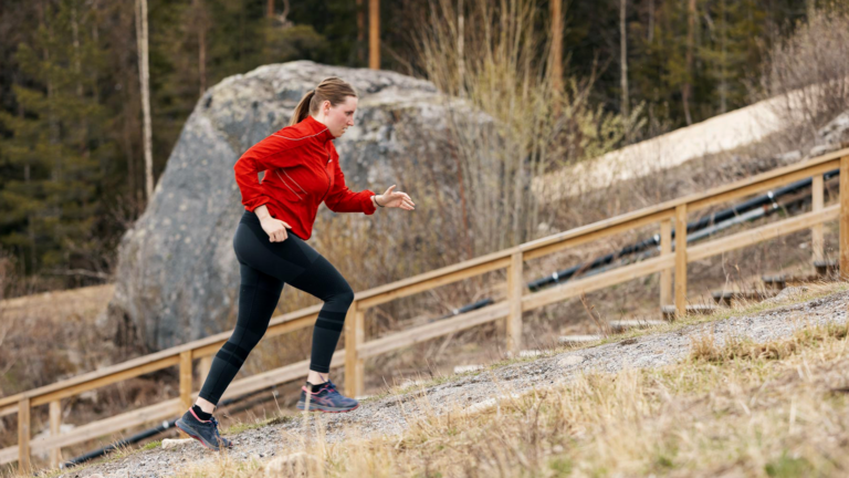 Kansalaisopisto Alman liikuntakurssilla